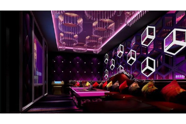 成都茶馆养生之旅，体验传统休闲生活(成都茶馆休闲文化)